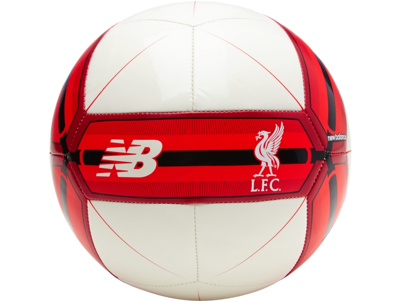 Liverpool New Balance ballon