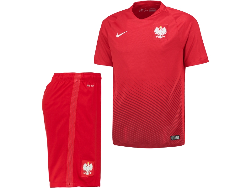 Pologne Nike costume